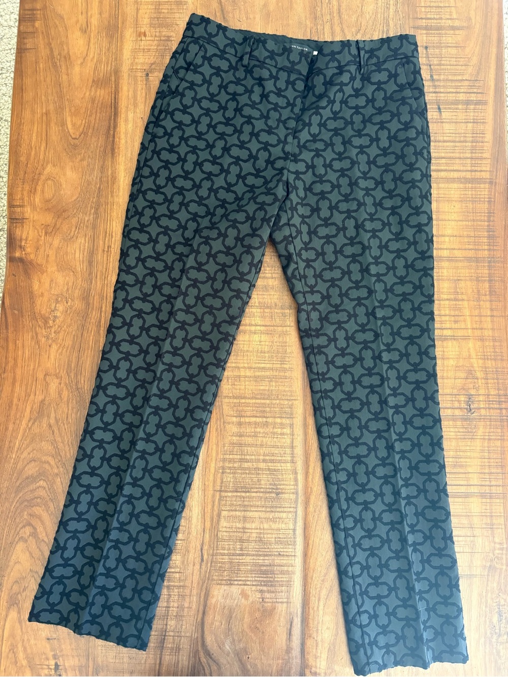 Ann Taylor Sophia Black Velvet Patterned Pants 8 - Picture 2 of 7